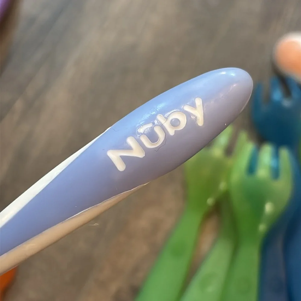 Colorful Baby Toddler Plastic Utensil Set Nuby, Munchkin, the first years 31 pcs